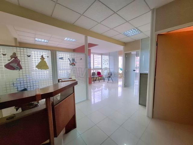 Bureau location à Anfa, Gharb-Chrarda-Beni Hssen