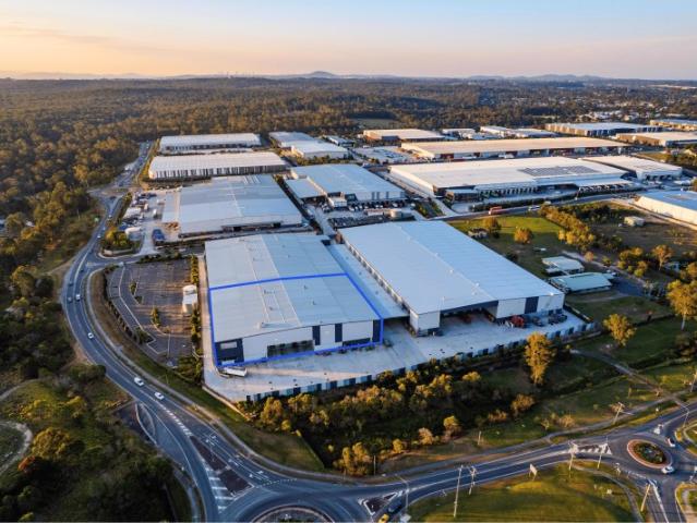 Warehouse for rent in Toombul, Queensland