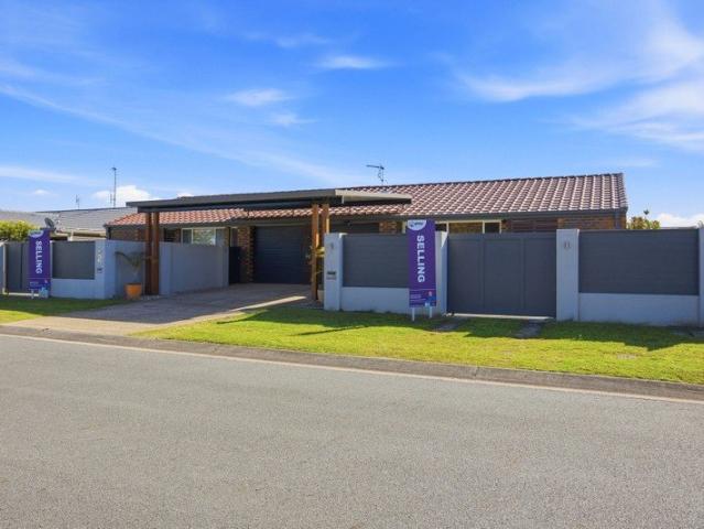 Duplex for sale in Fernbrook, Queensland