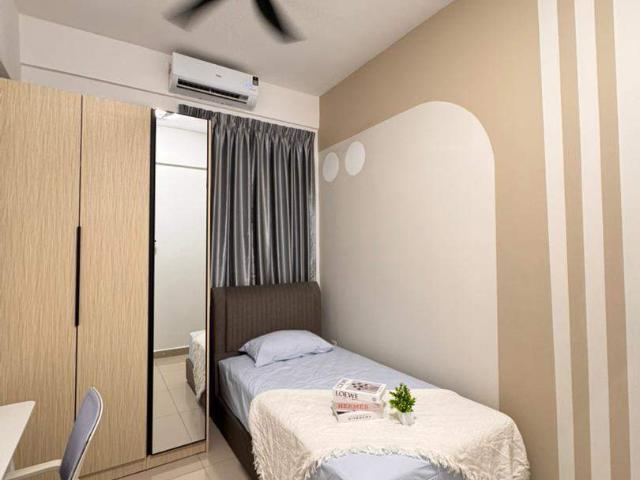 Room for rent in Wellesley, Penang
