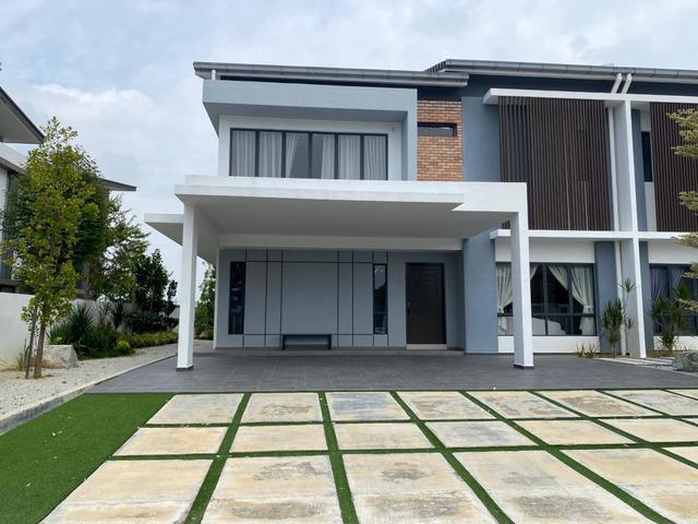 Residential House for sale in Malaka
