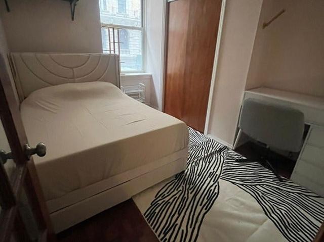 Room for rent in Arverne, New York
