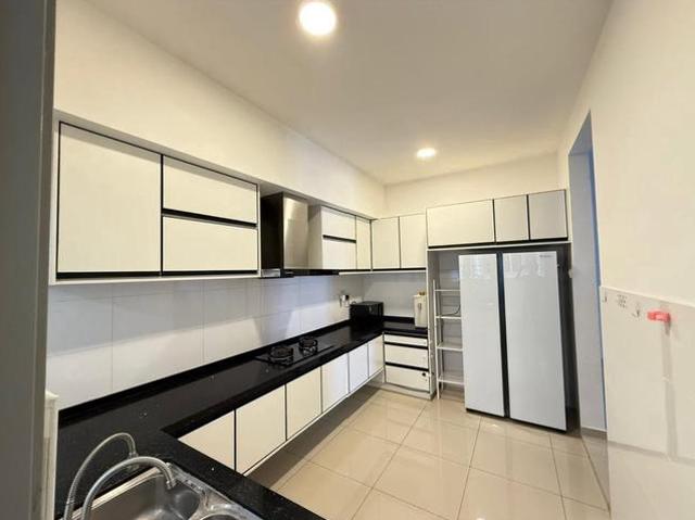 Townhouse for rent in Petaling, Alam Impian