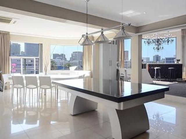 Apartment for sale in Cape Town, Western Cape
