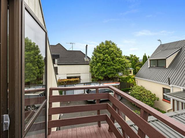 Property for sale in Canterbury