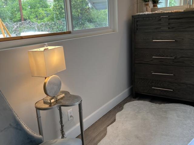 Room for rent in Woodland Hills-Warner Center Neighborhood Council District, Canoga Park