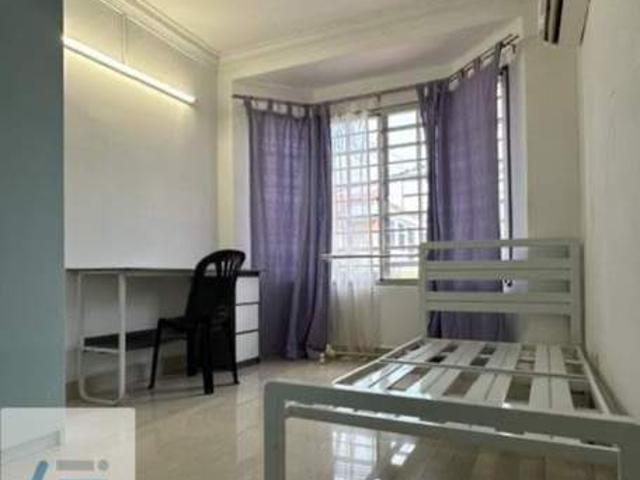 Room for rent in Petaling, Damansara Damai