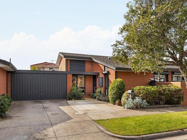 Villa for sale in Camerons Creek, Victoria