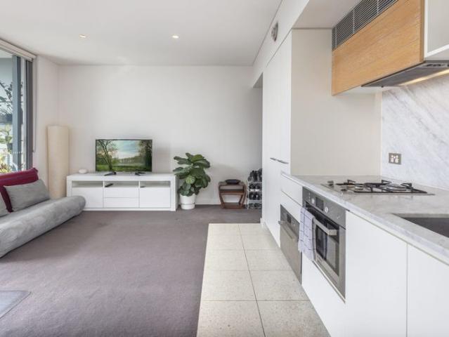 Apartment for rent in Crows Nest Junction, Sydney