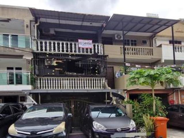 Terraced House for sale in Petaling, Subang Jaya