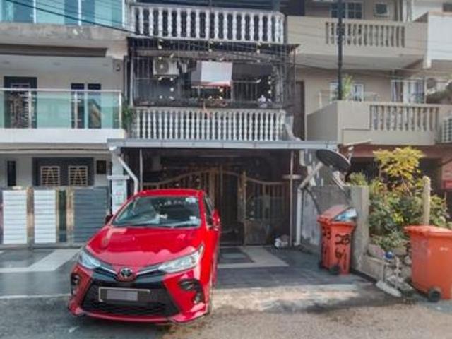 Terraced House for sale in Bandar Sunway, Majlis Bandaraya Subang Jaya