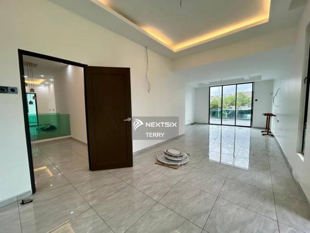 Residential House for sale in Petaling, Alam Impian