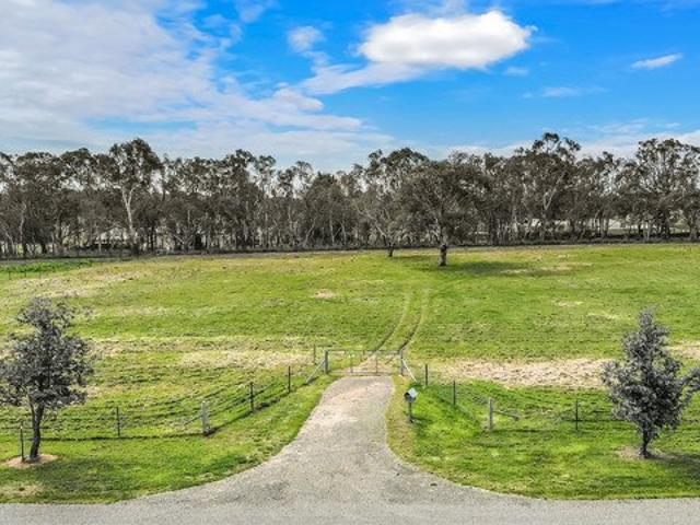 Land for sale in Murrumbateman, New South Wales