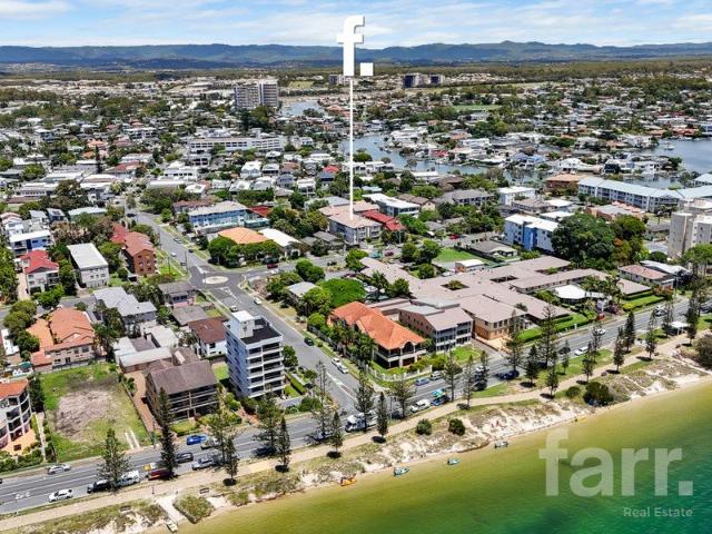 Apartment for sale in Biggera Waters, Gold Coast City