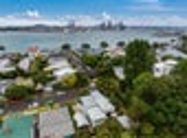 House for sale in Devonport