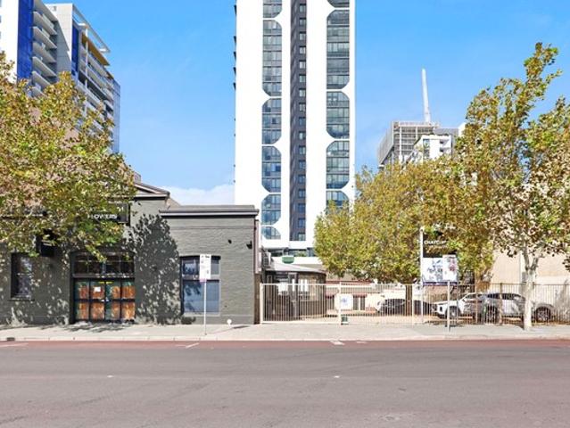 Office for sale in Cockburn, Western Australia