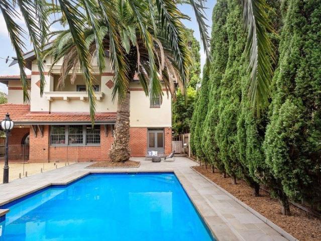 House for rent in St Kilda, Melbourne