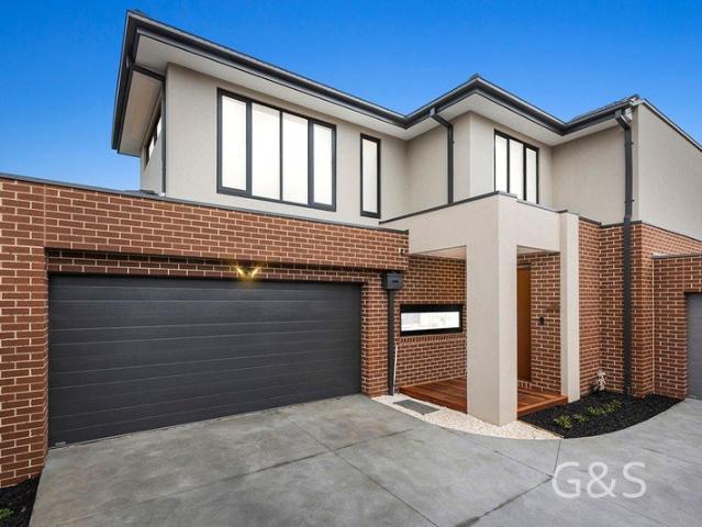 Townhouse for rent in Camerons Creek, Victoria