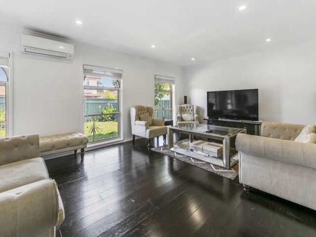 House for rent in Kings Park, Sydney