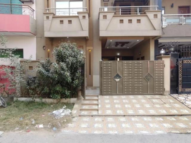 House for sale in PCSIR, لاہور ڈویژن
