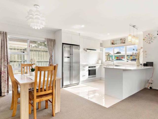 House for rent in Mount Wellington