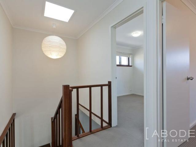 Townhouse for rent in City Of Perth, Cockburn