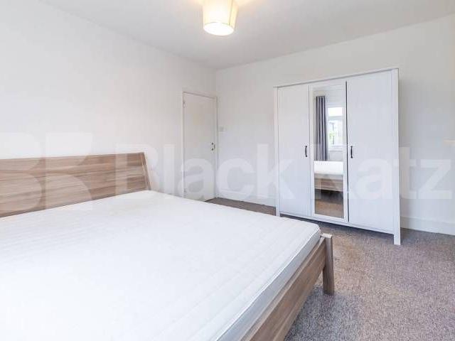 Apartment for rent in Chalk Farm, Greater London
