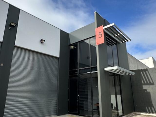 Warehouse for rent in Camerons Creek, Victoria