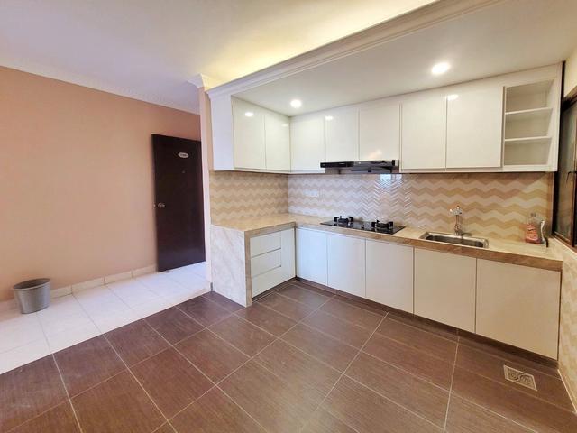 Condominium for sale in Petaling, Damansara Damai