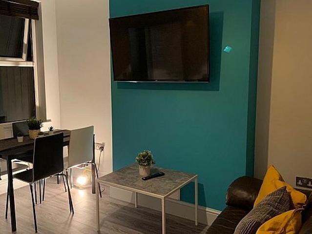 Room for rent in South Yorkshire