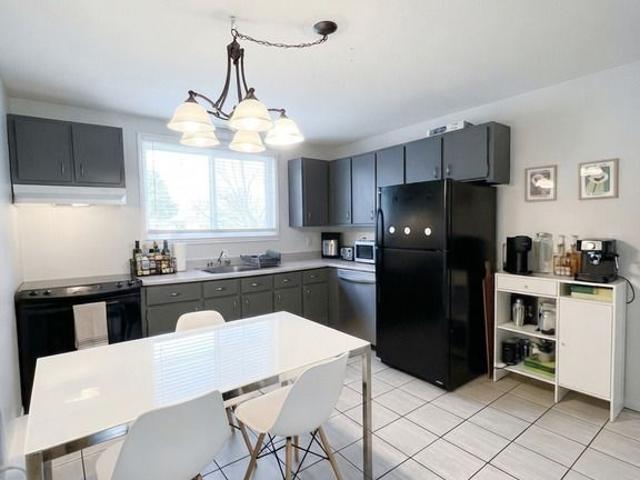 Apartment for rent in Les Nations, Sherbrooke