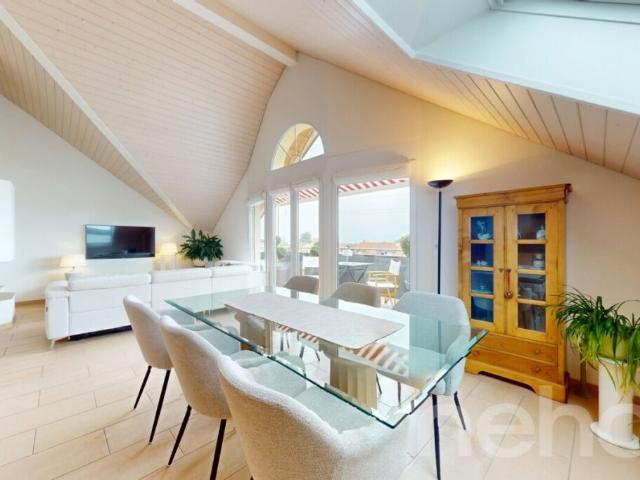 Dachwohnung kaufen in Saint-Prex, Waadt