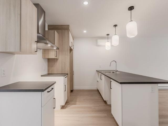 Apartment for rent in Sainte-Claire-Station, Sainte-Claire