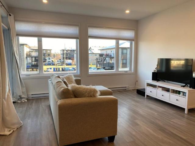 Apartment for rent in Otterburn Park, Montérégie
