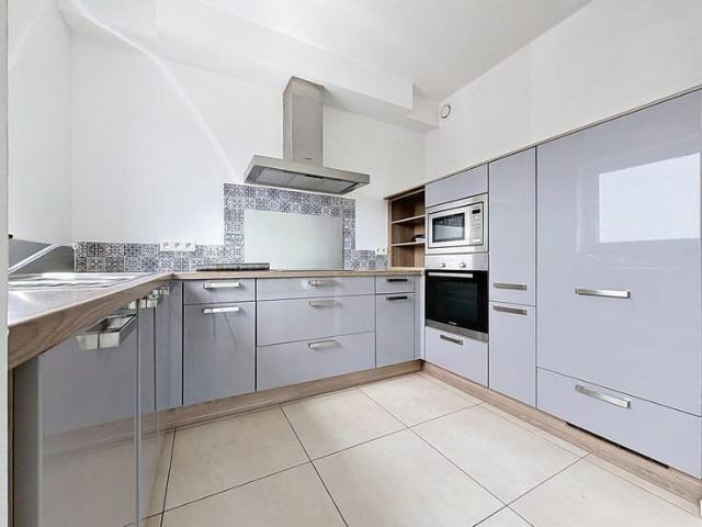 Appartement location à Charleroi, Wallonie