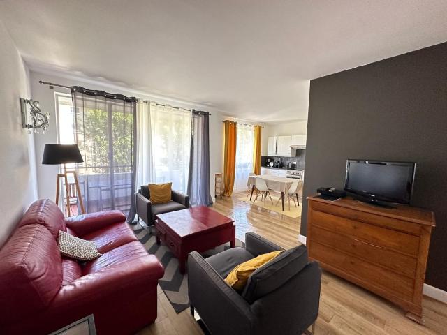 Appartement location à France métropolitaine, Saint-cloud