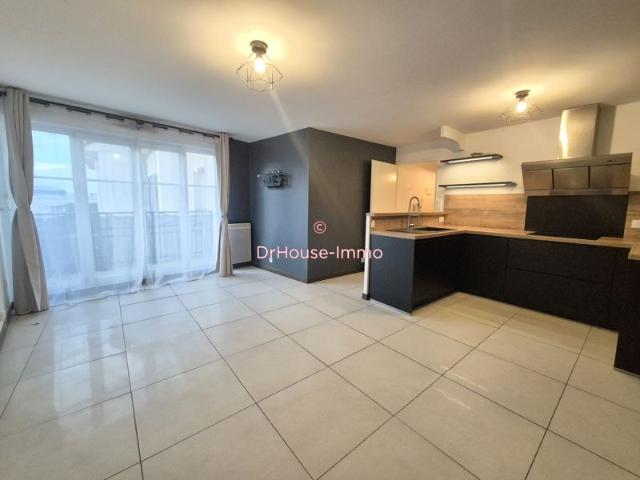 Appartement vente à Mantes-la-Jolie, Jouy-mauvoisin