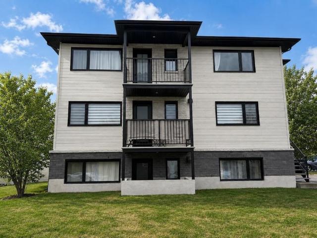 Apartment for rent in Laurentides, Quebec