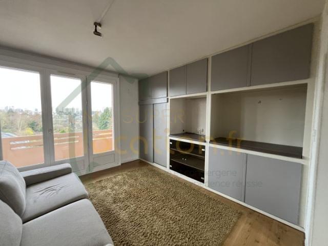 Appartement location à France métropolitaine, Saint-quentin