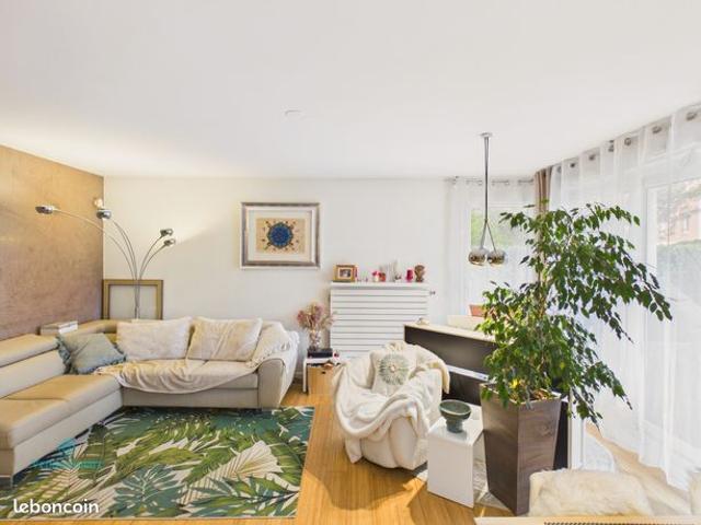 Appartement vente à Saint-Julien-en-Genevois, Ville-la-grand