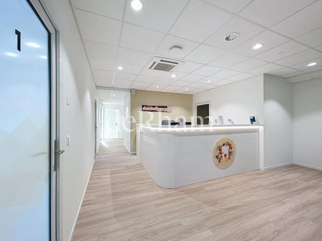 Büro kaufen in Renens, Waadt