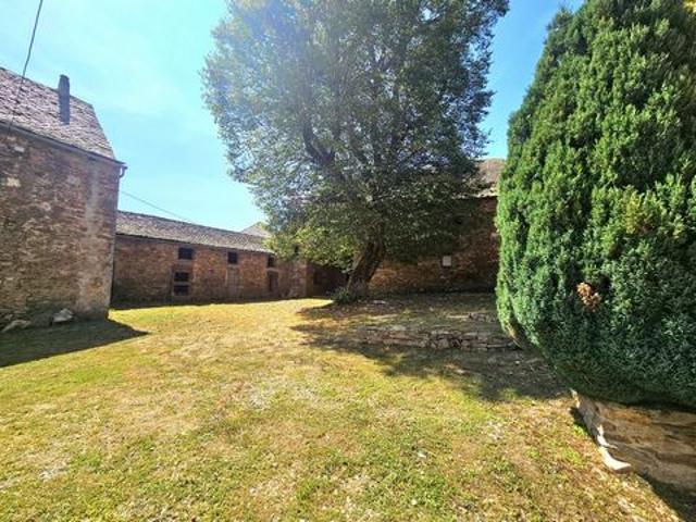 Ferme vente à Villefranche-de-Rouergue, Prévinquières
