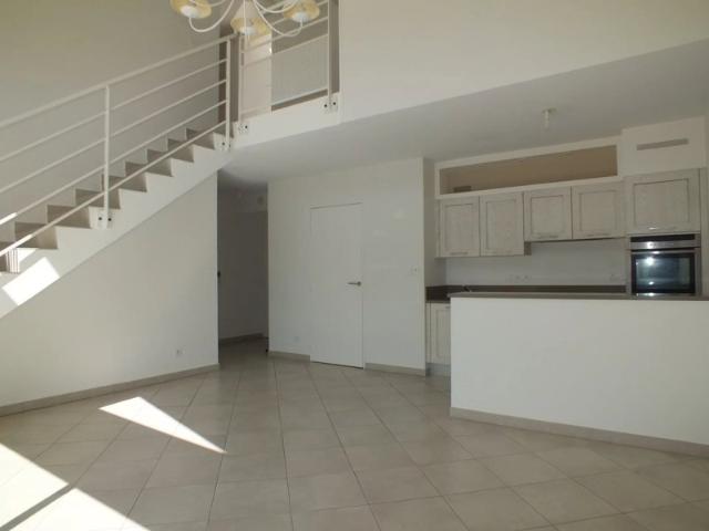 Appartement vente à France métropolitaine, Bouc-bel-air