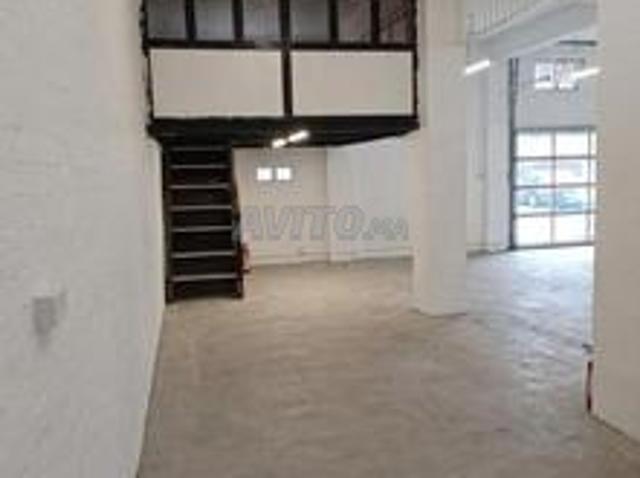 Local commercial location à Anfa, Gharb-Chrarda-Beni Hssen