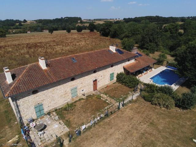 Maison vente à Charroux, Vienne