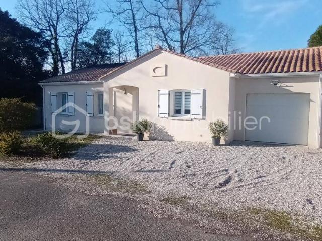 Maison vente à Gensac-la-pallue, La Prévoute