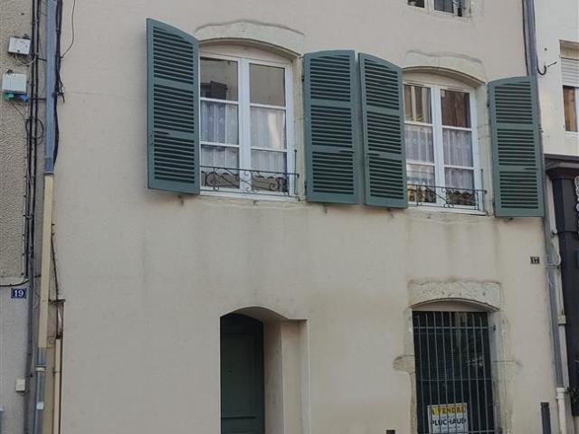 Maison vente à France métropolitaine, La Clayette