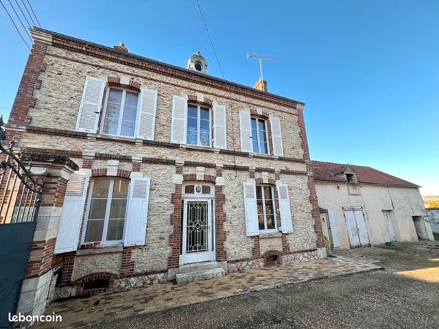 Maison vente à Chartres, Bleury