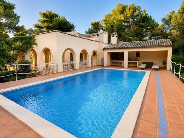 Villa vente à Aix-en-Provence, Les Pennes-mirabeau