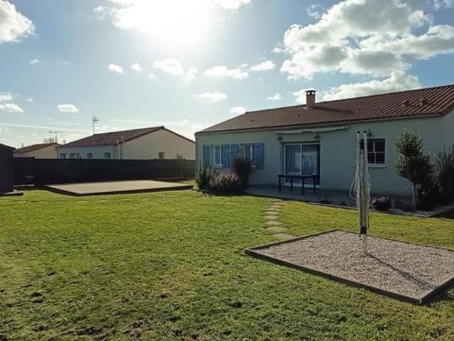 Maison vente à Fontenay-le-Comte, Sainte-hermine